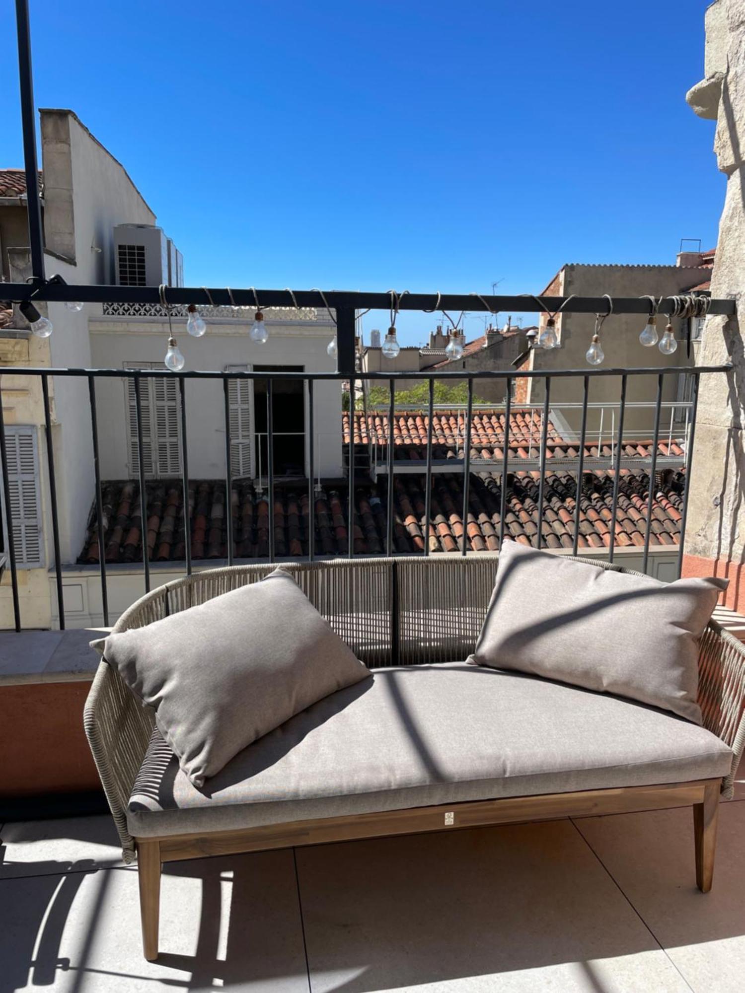 Mai Homes - La Terrasse Cours Julien Марсель Экстерьер фото